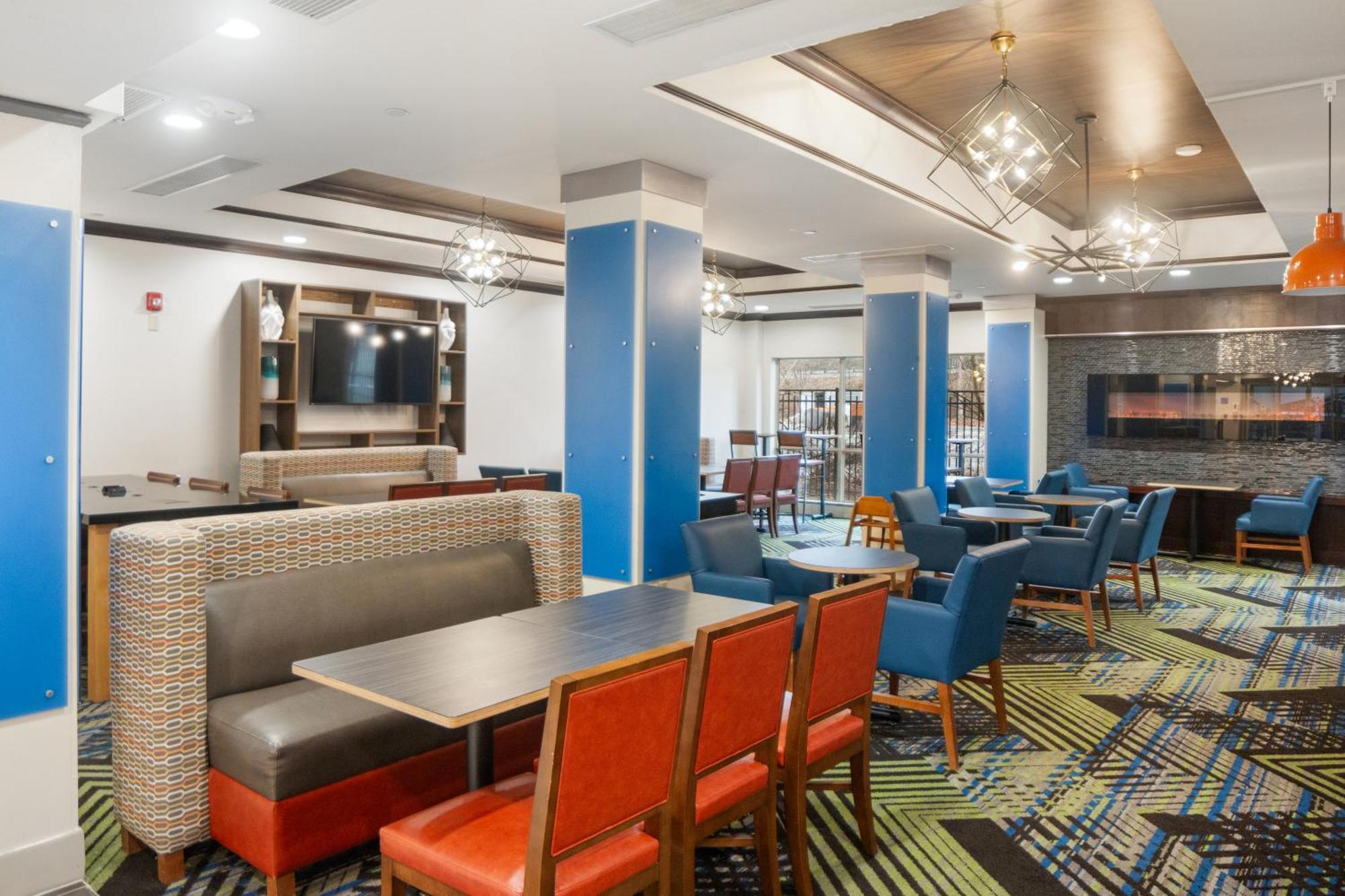 Holiday Inn Express And Suites Stroudsburg-Poconos By Ihg Exterior foto